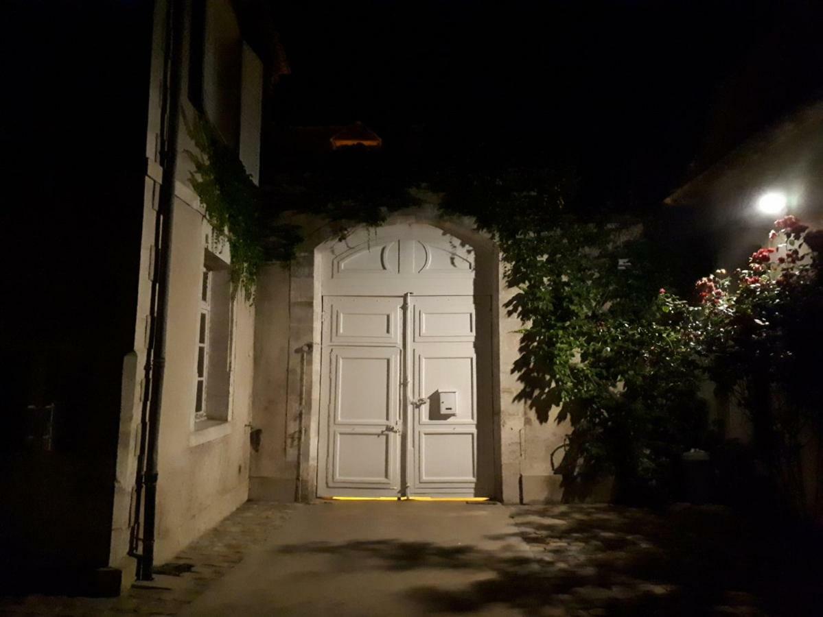 Saint-Eusebe Mansion - Hotel Particulier St-Eusebe Auxerre Exterior photo